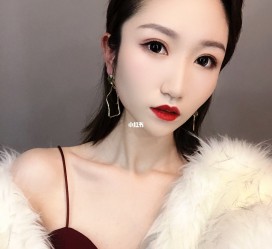 宜宾兼职模特拍摄网站在哪找(兼职模特拍摄网站在哪找到)