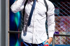 宜宾泳拆男模(时髦泳拆男模)