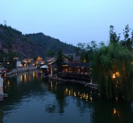 宜宾古北水镇攻略(古北水镇温泉攻略)
