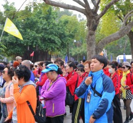 宜宾私人伴游是什么 杭州一女大学生出租自己做陪游 每天收费千元