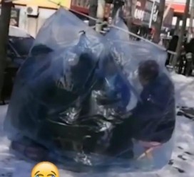 宜宾东北大爷带老伴游中国(东北大爷带老伴游中国旅行)