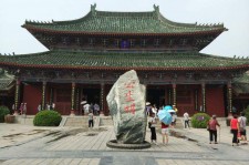 宜宾开封旅游攻略(开封旅游攻略自由行攻略)