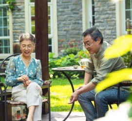 宜宾坦言带老伴游遍中国(我和老伴去旅游)