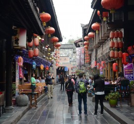 宜宾成都自助游(成都自助游住哪里方便)