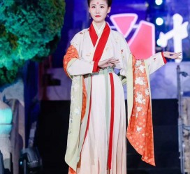 宜宾汉服模特是哪种兼职的吗(网上雇用古拆汉服模特可信吗)