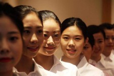 宜宾私人伴游招聘 度假区万元月薪招“泳装伴游”