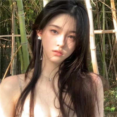 宜宾与商务伴游共进晚餐，愉快的营业会谈起头了