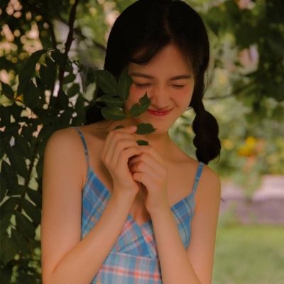 宜宾伴游女生柳如烟的资料