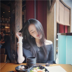 宜宾伴游女生赵悠然的资料