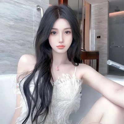 宜宾伴游女生吴悠的资料