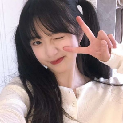 宜宾伴游女生李欣怡的资料
