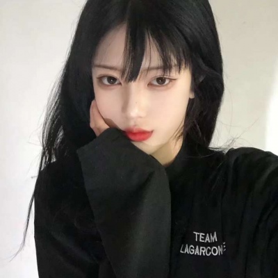 宜宾伴游女生张黎嗳的资料