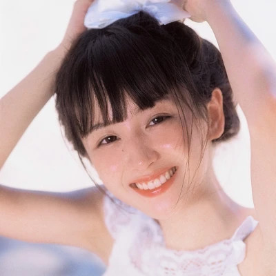 宜宾伴游女生唐未央的资料