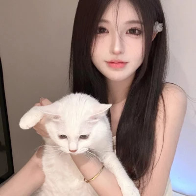 宜宾伴游女生陈露晞的资料