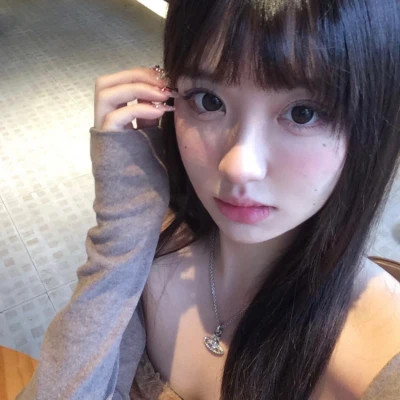 宜宾伴游女生车简丽的资料