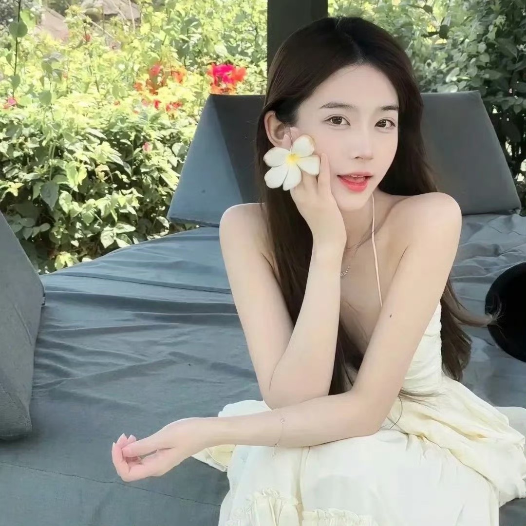 宜宾伴游女生Claire的资料