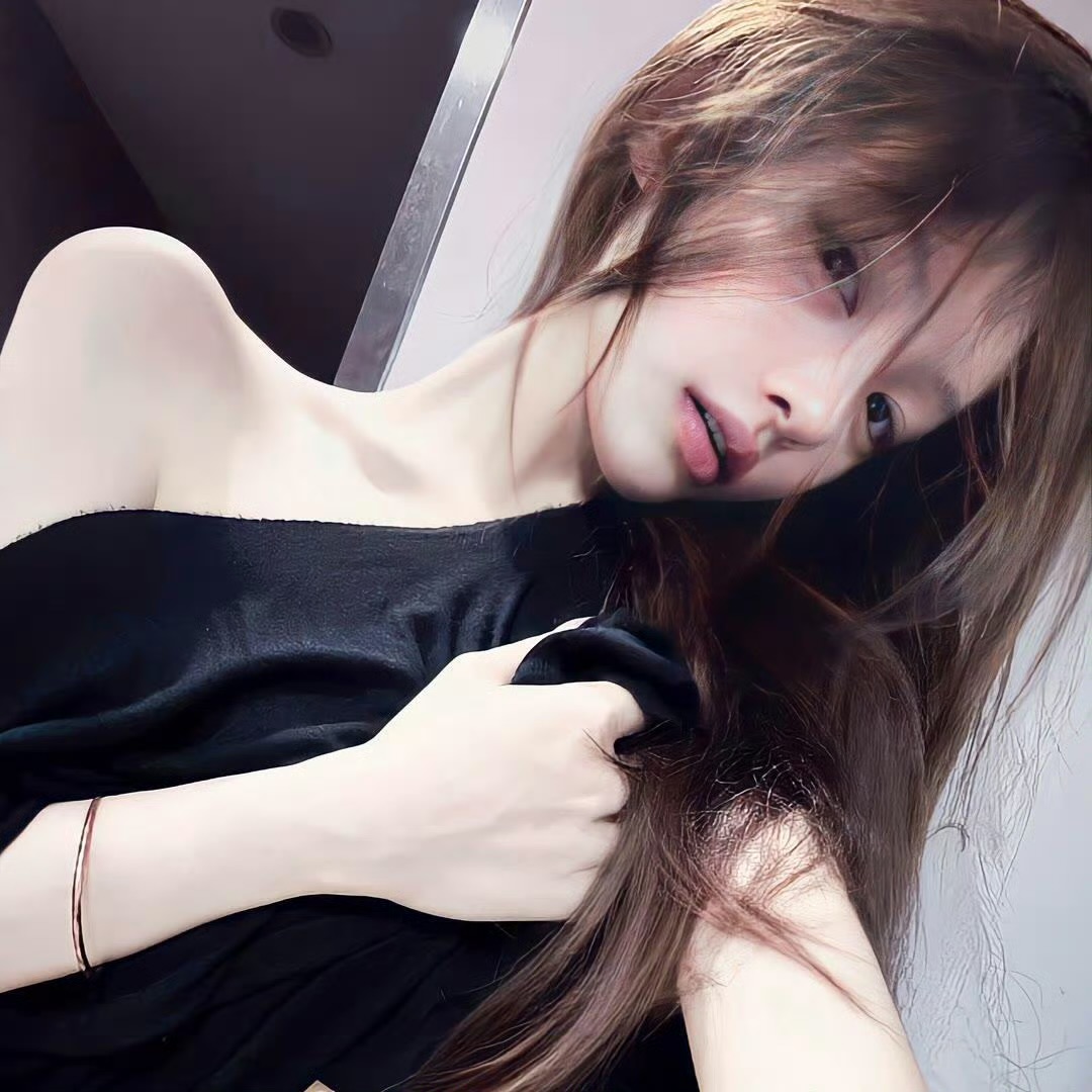 宜宾伴游女生许梦瑶的资料