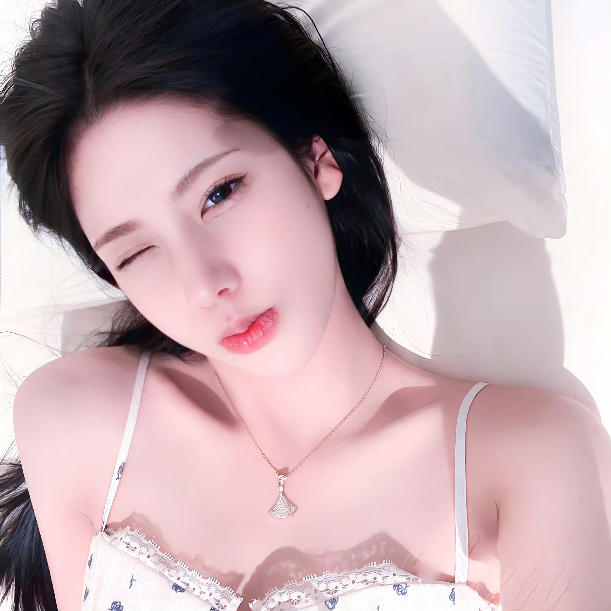 宜宾伴游女生 | 林小渔的资料